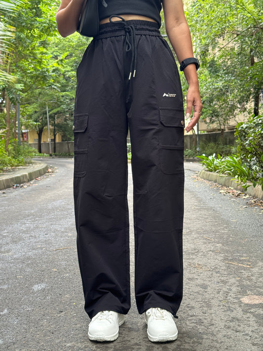 Unisex Utility Cargo Pants – Black Edition