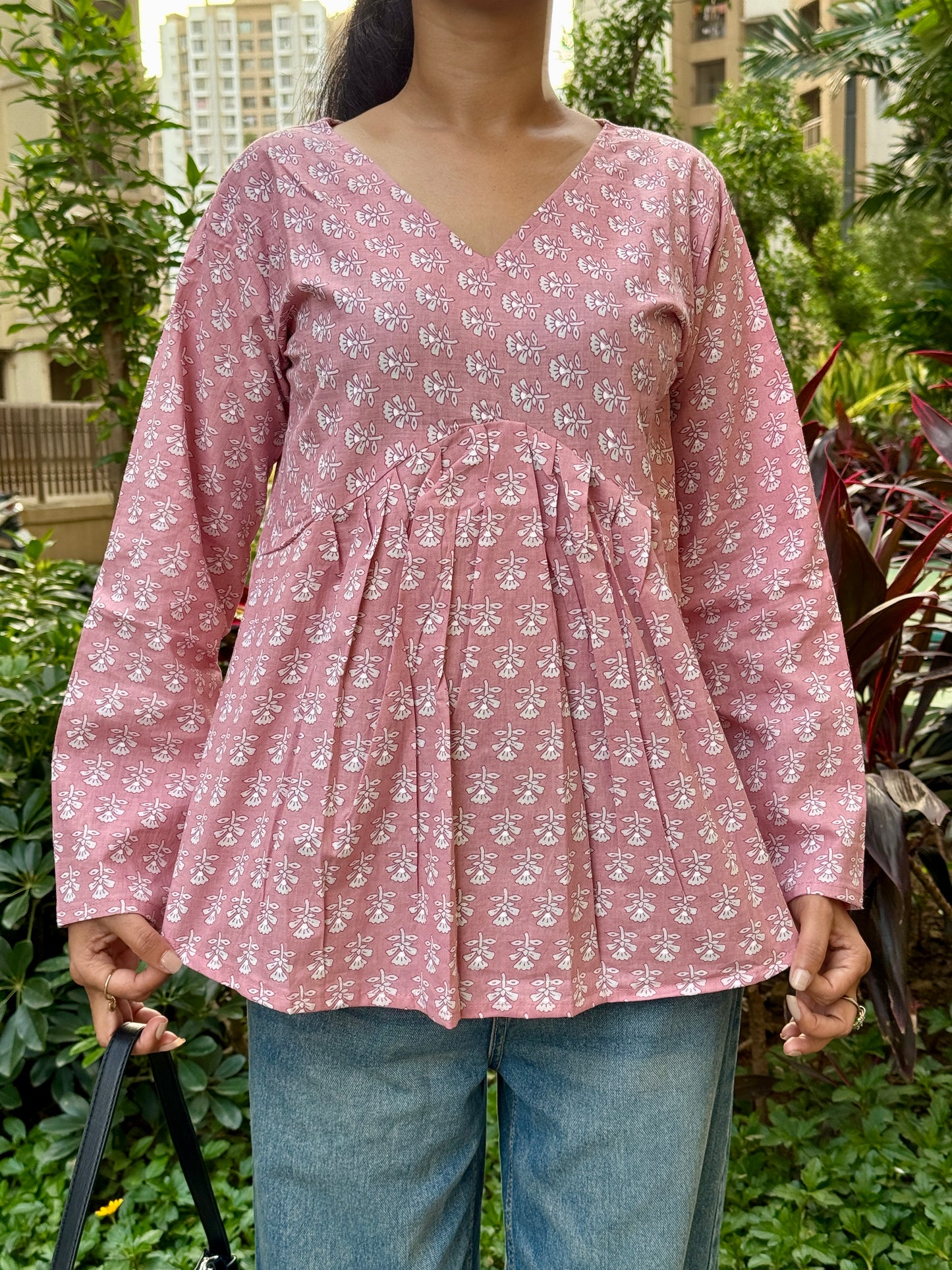 🌸 Printed Cotton Short Kurti – 4 Vibrant Shades