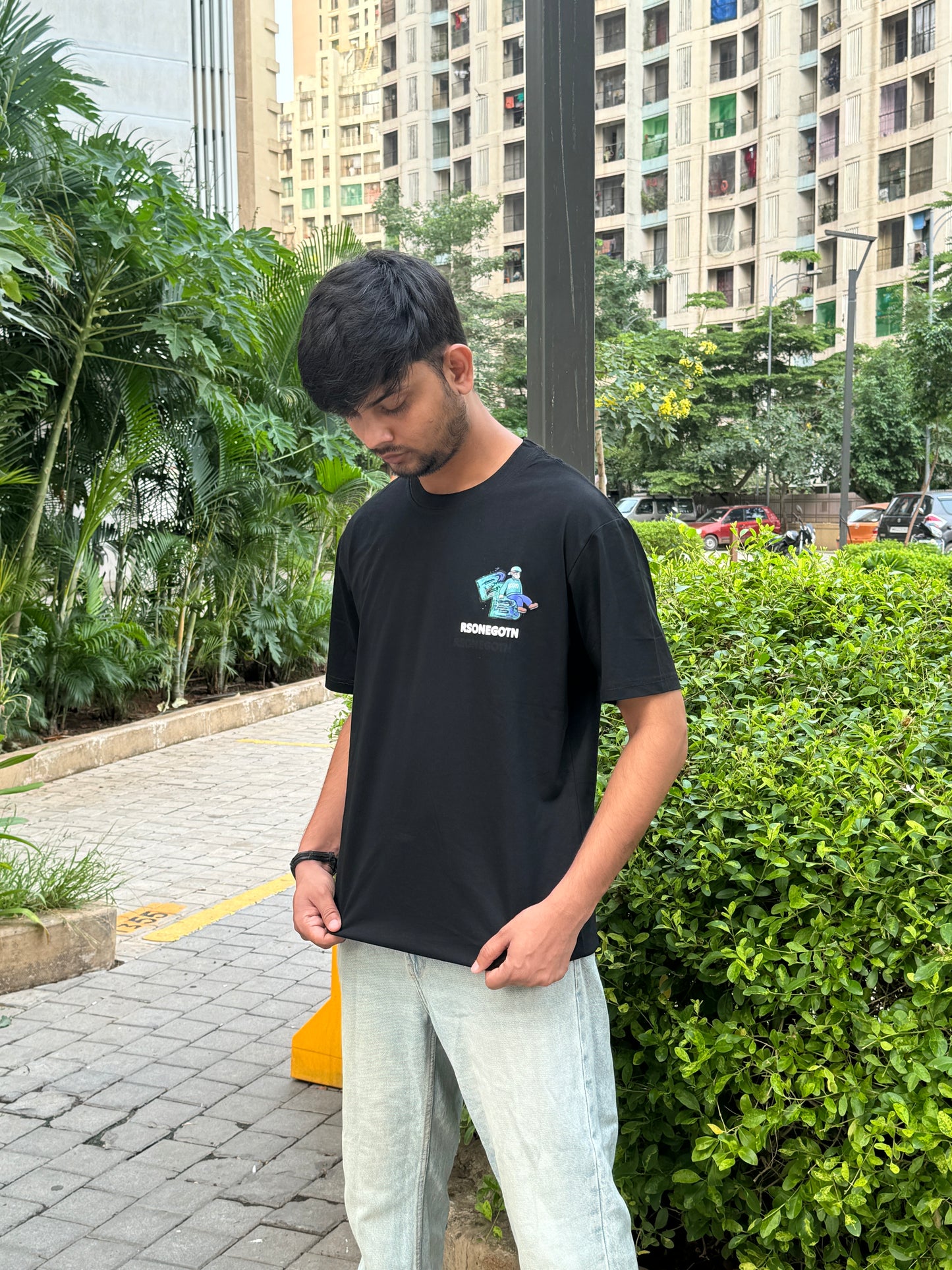 oversized t-shirt